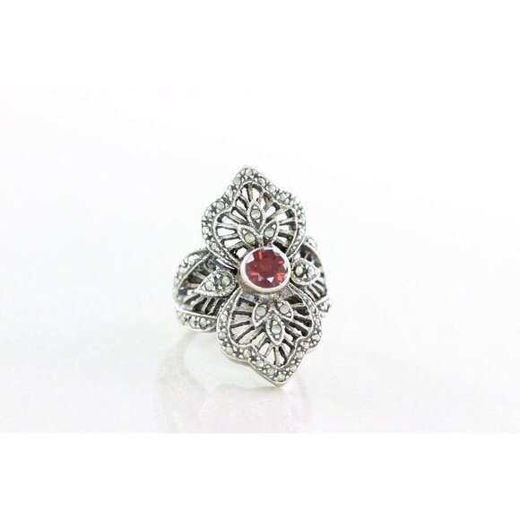 Sterling Silver Garnet and Marcasite Ring Size 5 1/4 - Picture 5 of 7